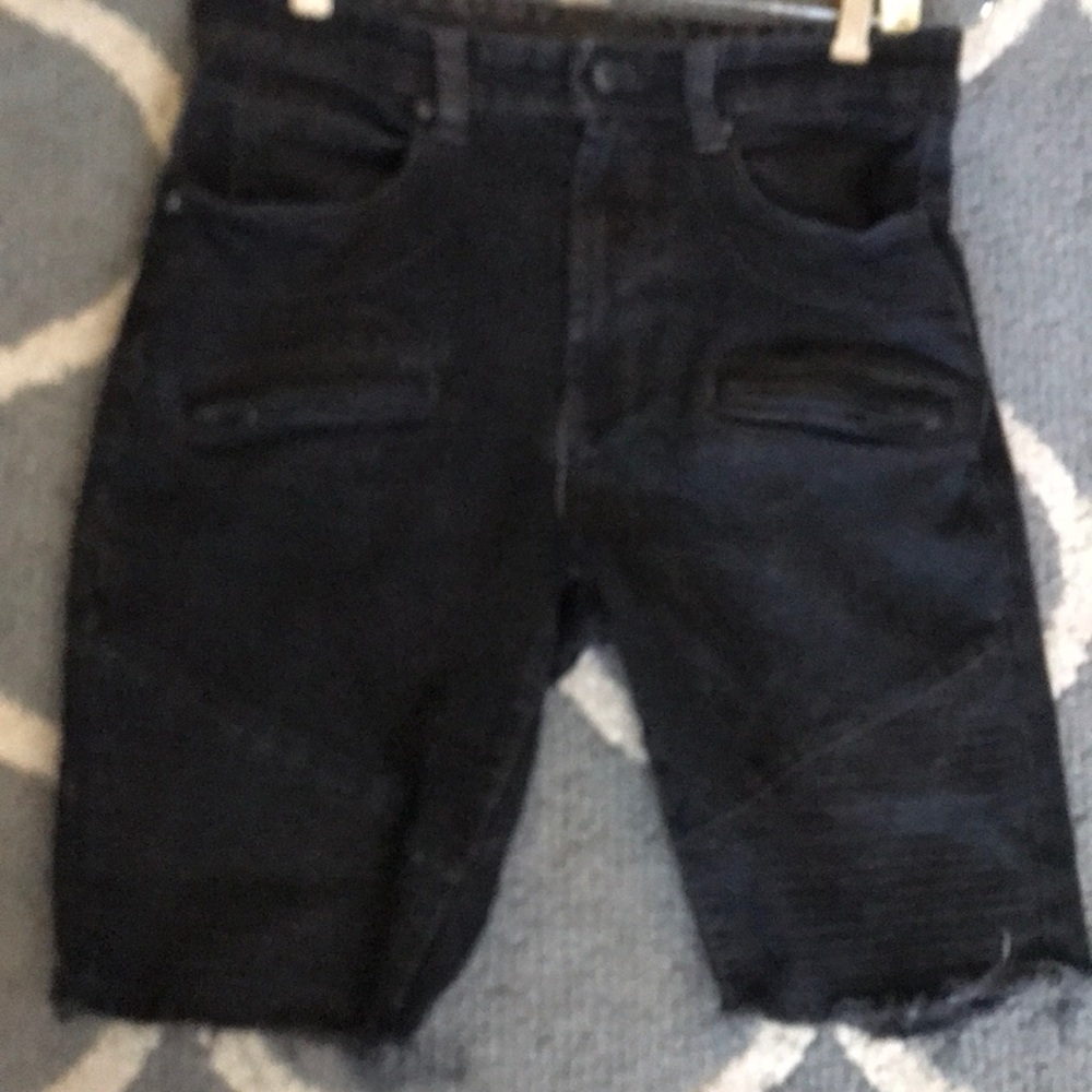 Men’s Short Jeans (34/30)